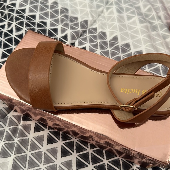 Brand New Brown Ankle Sandals - Picture 2 of 3